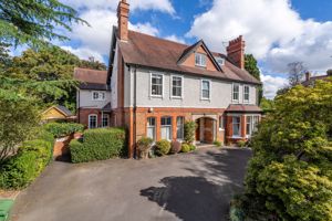 Photo 25- click for photo gallery